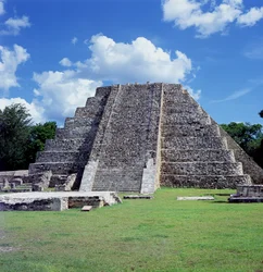 Piramide di Kukulkan, periodo post-classico